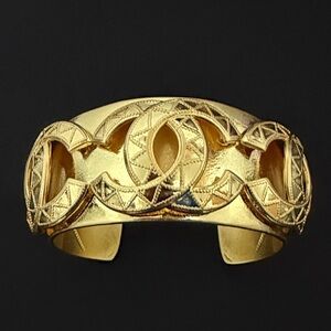 Chanel Elegant Gold Cuff Bracelet